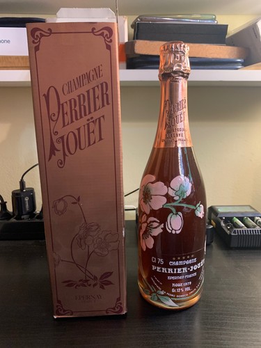 Champagne perrier jouet rose - perrier,