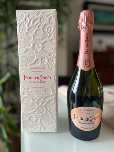 Perrier jouet blason rose - jouet, rose'